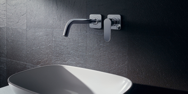 Axor Citterio M washbasin faucet wall-mounting